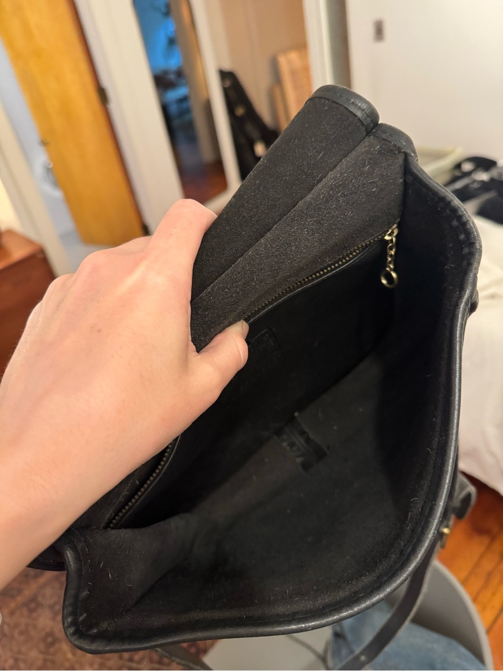 Vintage Coach Willis Satchel Black - Picture 8 of 10